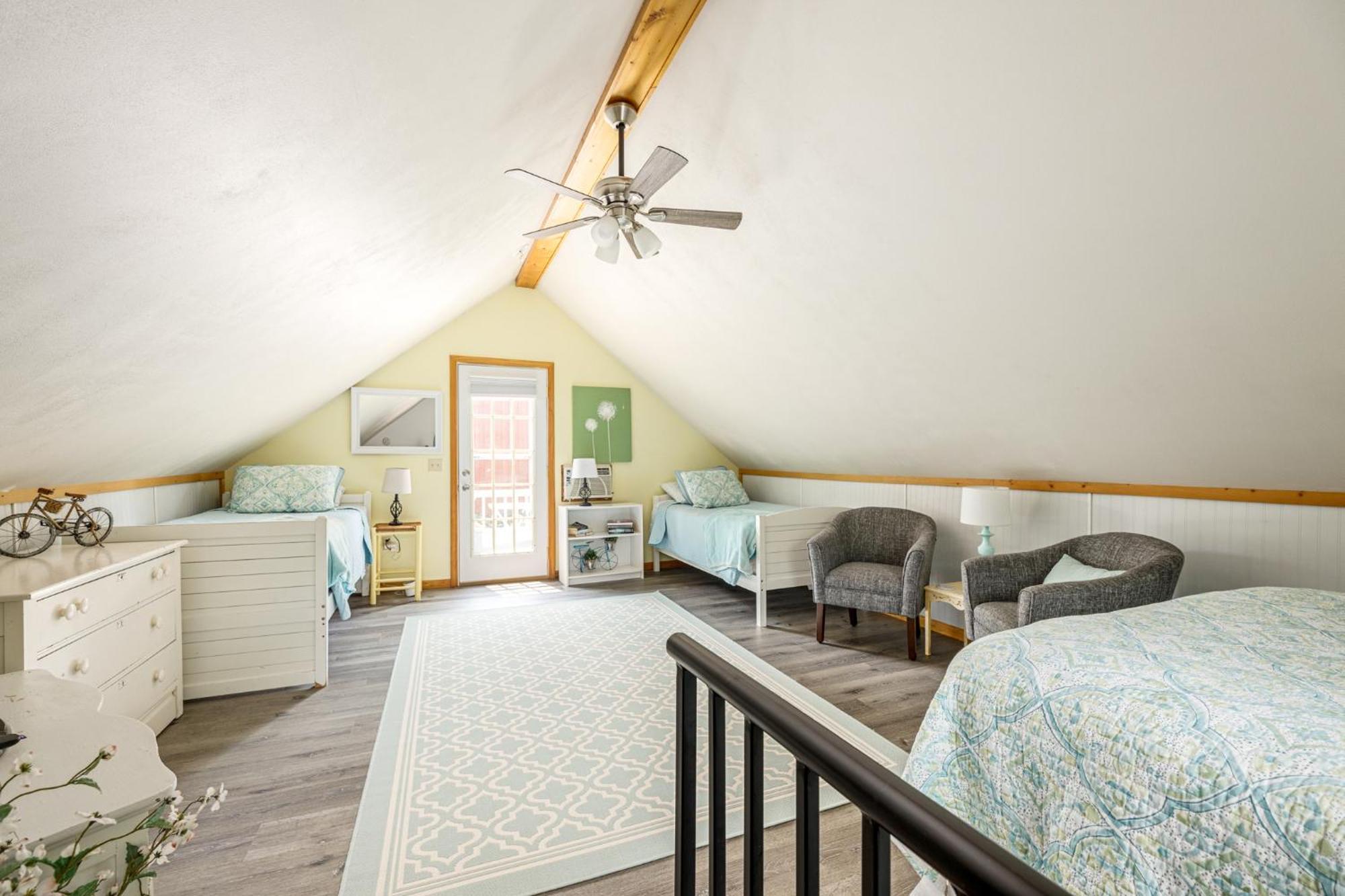 אמפייר The Cottonwood Inn B&B מראה חיצוני תמונה