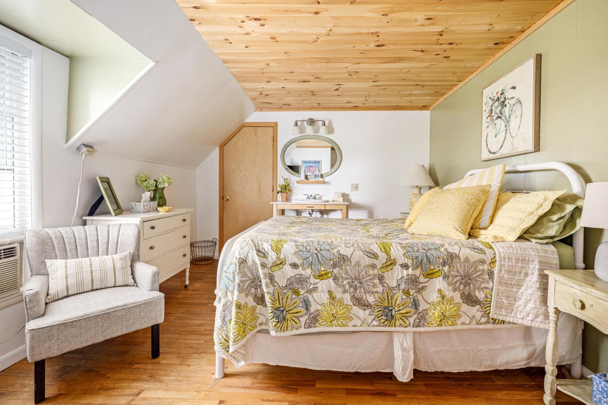 אמפייר The Cottonwood Inn B&B מראה חיצוני תמונה