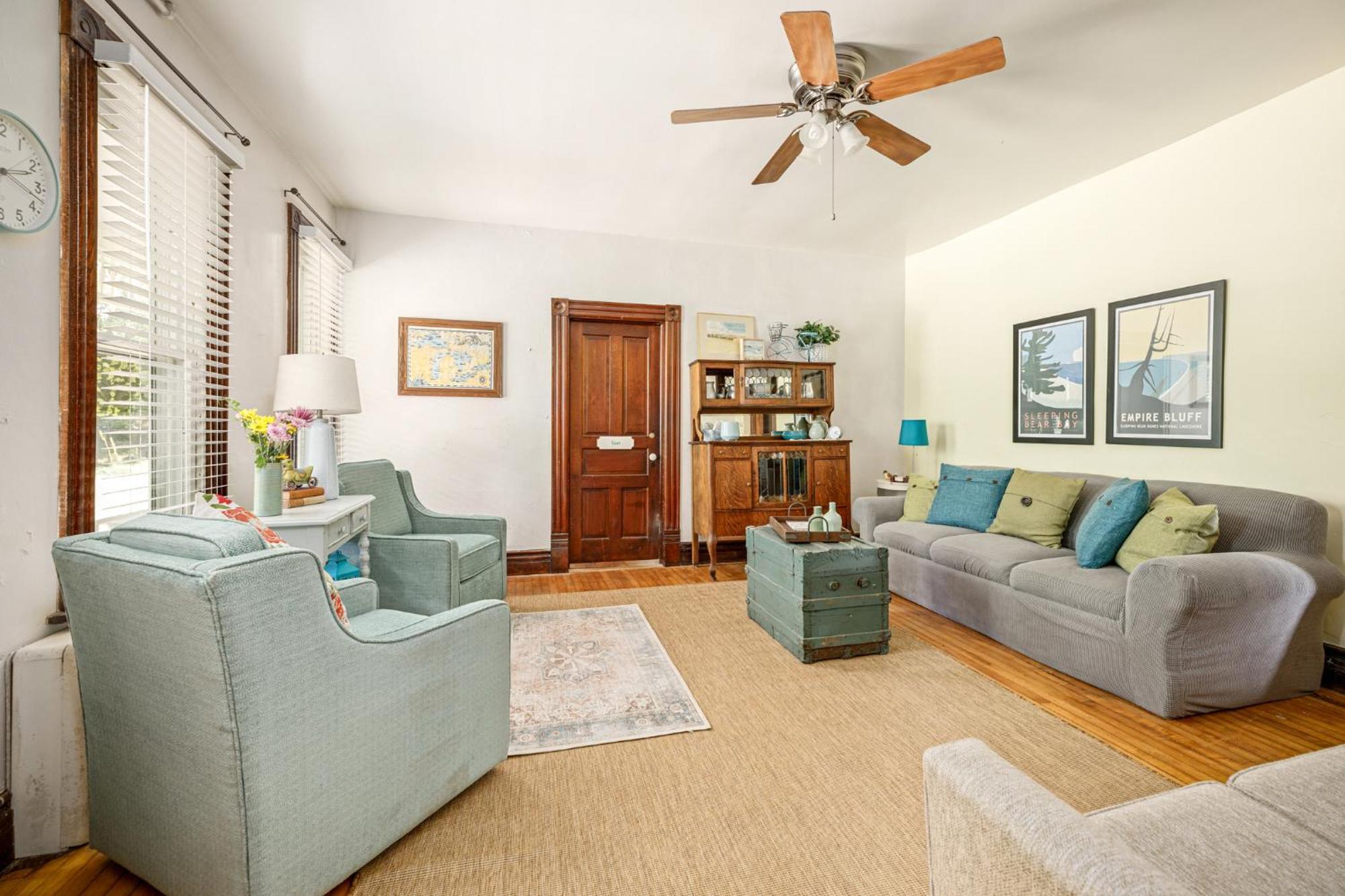 אמפייר The Cottonwood Inn B&B מראה חיצוני תמונה