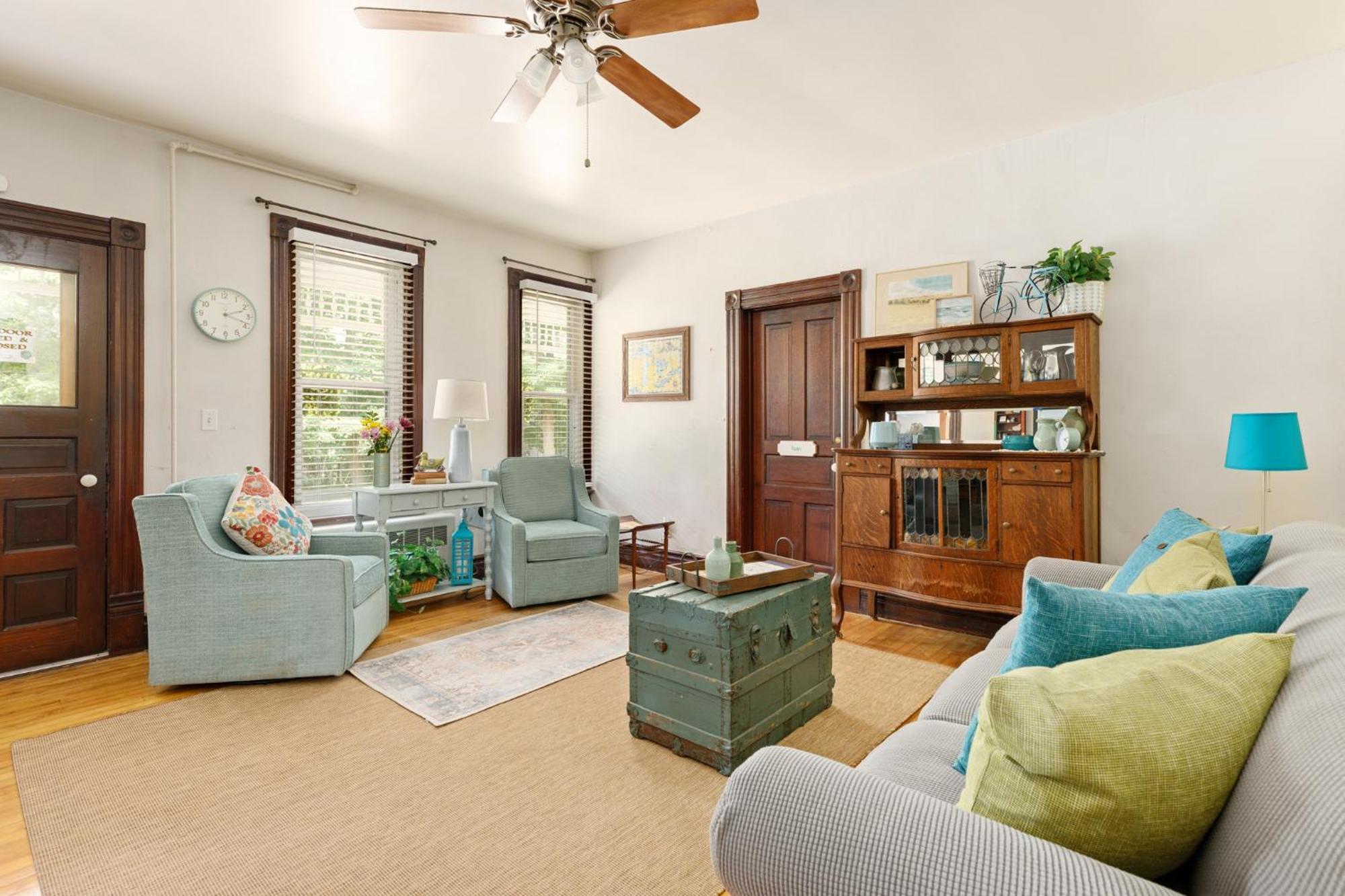אמפייר The Cottonwood Inn B&B מראה חיצוני תמונה